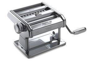 MACHINE A PATE 